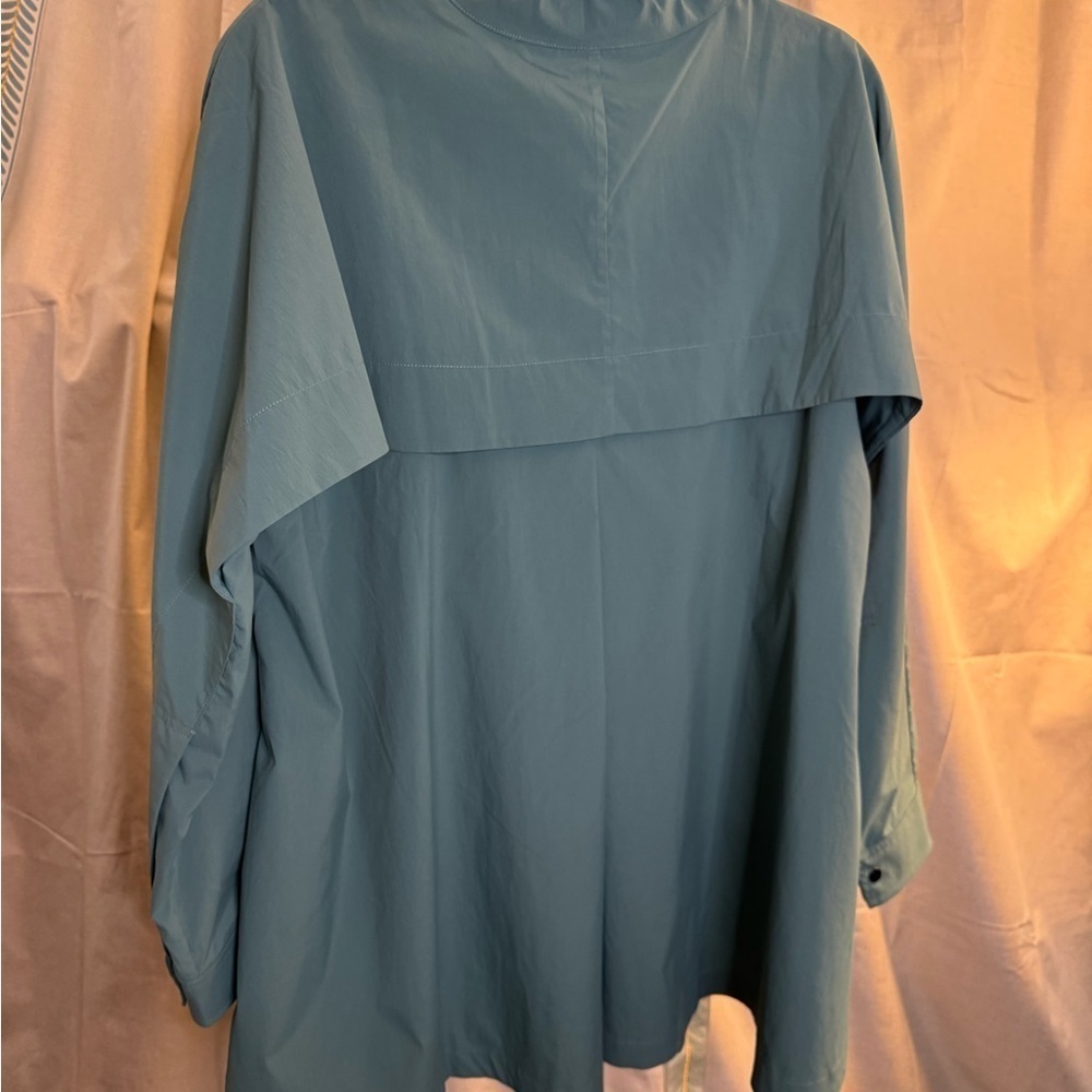 Athleta Advantage Poplin Jacket Raincoat Windbreaker
Size XS NWOT - Picture 16 of 16